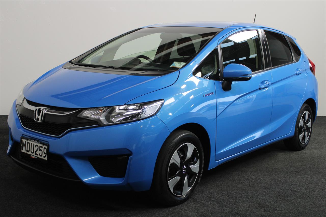 Honda fit hybrid характеристики