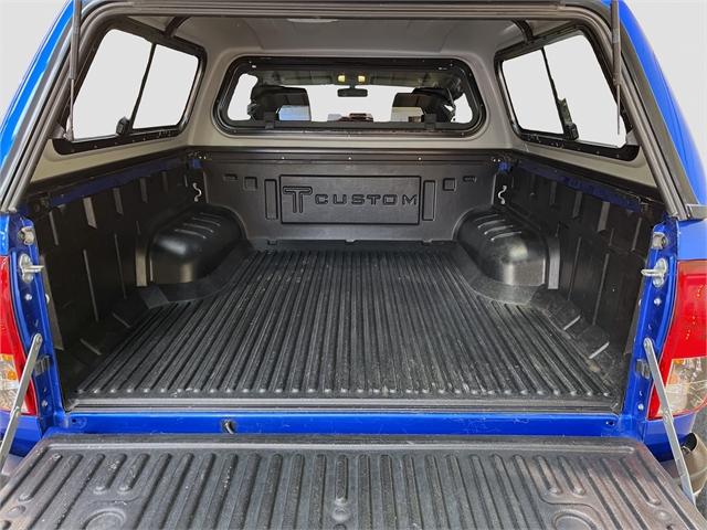 image-9, 2019 Toyota Hilux SR5 2.8DT 6AT 4WD at Dunedin