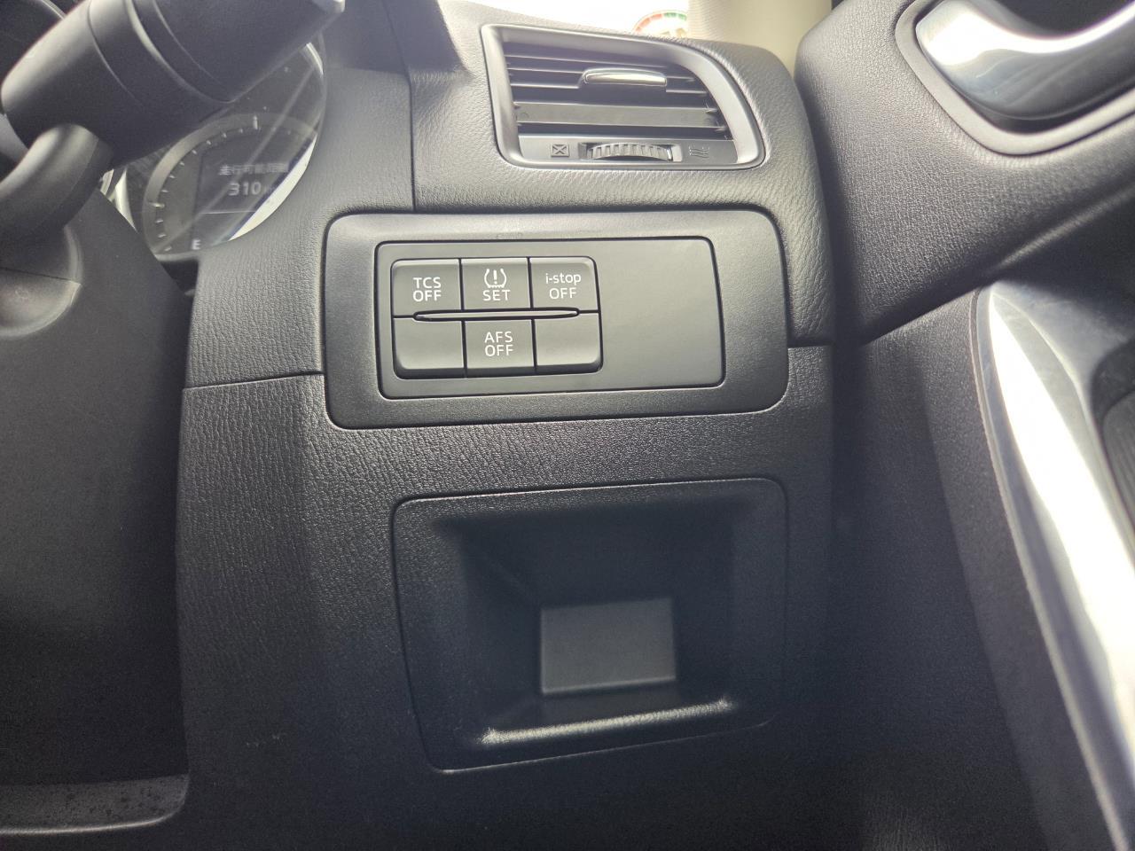 image-13, 2013 Mazda CX-5 20S at Christchurch