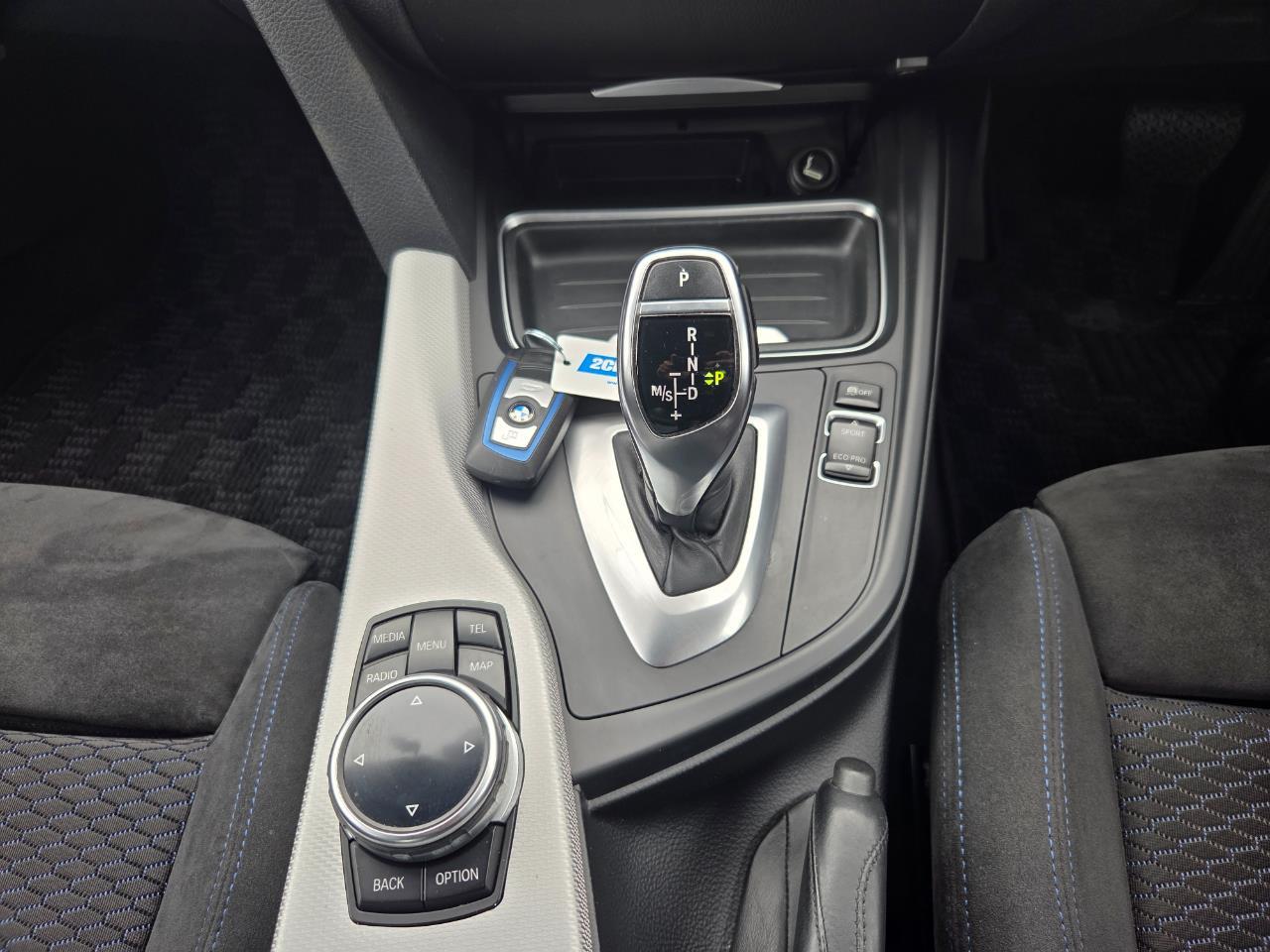 image-11, 2014 BMW 320i M Sport at Christchurch