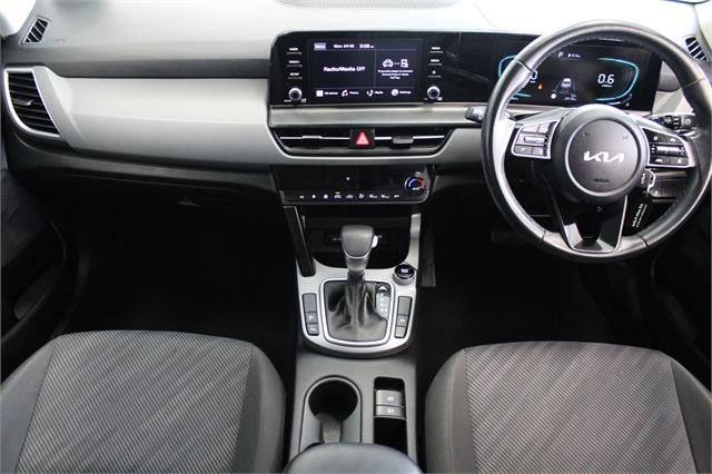 image-8, 2023 Kia Seltos LX+ 2.0 PETROL AUTO at Christchurch