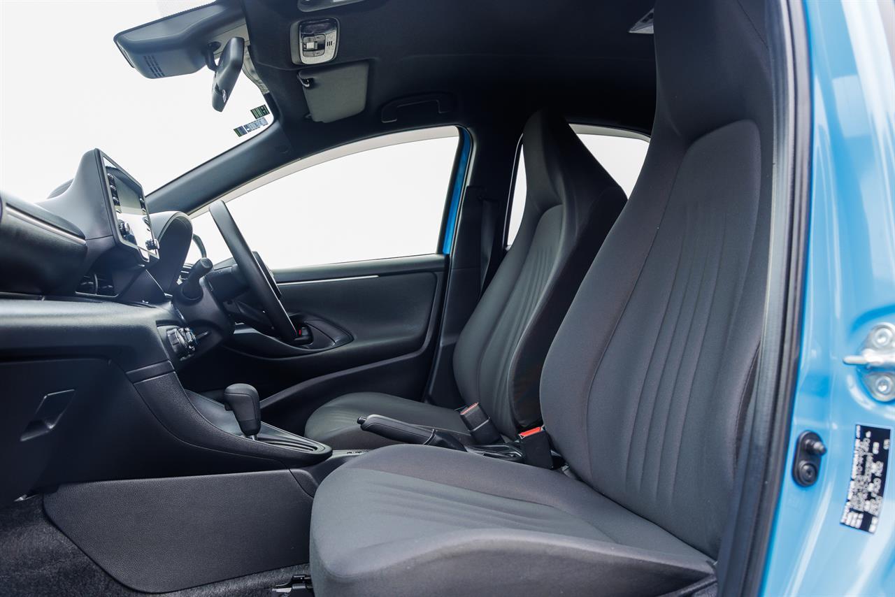 image-11, 2020 Toyota Yaris X at Christchurch