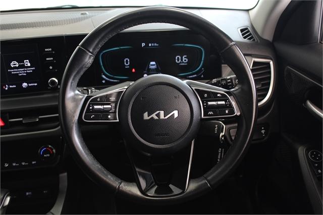 image-9, 2023 Kia Seltos LX+ 2.0 PETROL AUTO at Christchurch