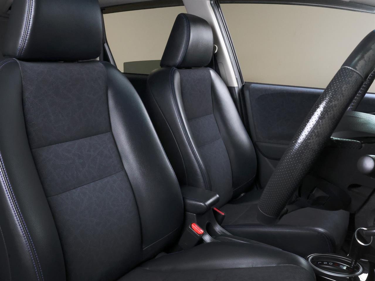 image-17, 2014 Honda Fit Shuttle Hybrid 'Cool Edition' at Christchurch