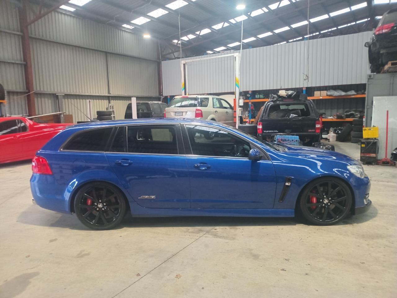 image-4, 2017 Holden COMMODORE VF2 SS-V REDLINE 6.2 at Christchurch