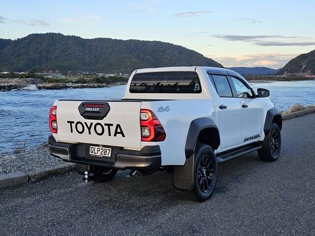 image-3, 2023 Toyota Hilux SR5 Cruiser 2.8DT Hybrid 6AT 4WD at Greymouth