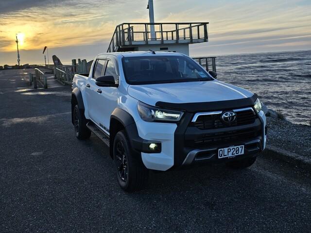 image-0, 2023 Toyota Hilux SR5 Cruiser 2.8DT Hybrid 6AT 4WD at Greymouth