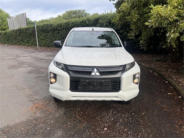 image-1, 2024 Mitsubishi Triton DC CH 2.4D GLX 4WD 6AT at Invercargill