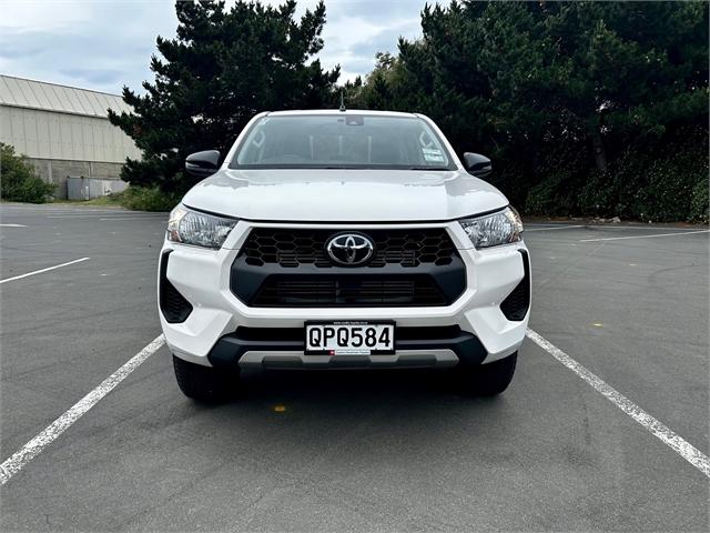 image-1, 2024 Toyota Hilux SR 2.8DT Hybrid 6AT 4WD DCW/4D/5 at Dunedin