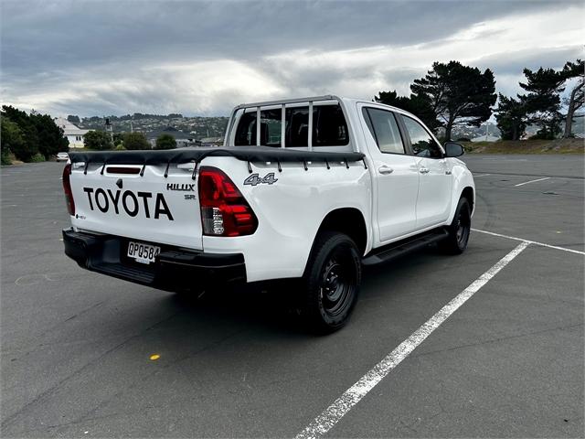 image-5, 2024 Toyota Hilux SR 2.8DT Hybrid 6AT 4WD DCW/4D/5 at Dunedin