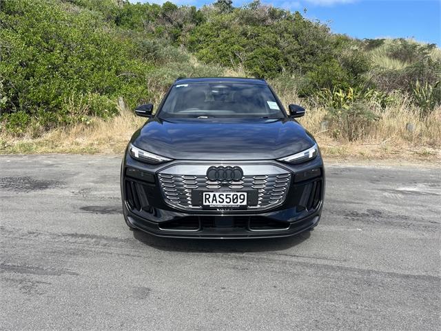 image-1, 2025 Audi Q6 SUV e-tron quattro 285kw at Dunedin