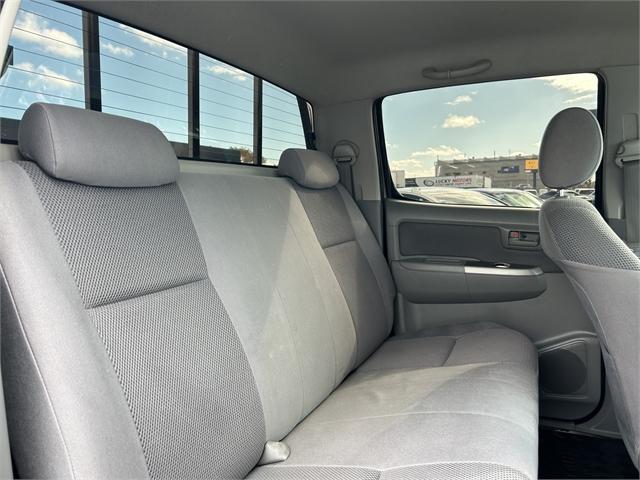 image-11, 2006 Toyota Hilux 3.0TD 4WD at Christchurch