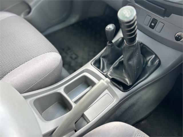 image-10, 2006 Toyota Hilux 3.0TD 4WD at Christchurch