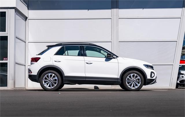 image-2, 2025 Volkswagen T-Roc Life 2WD Facelift Petrol Aut at Christchurch