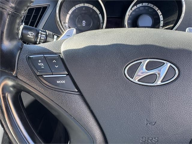 image-6, 2013 Hyundai i45 2.0 A6 at Christchurch