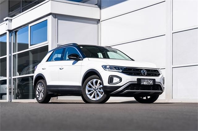 image-0, 2025 Volkswagen T-Roc Life 2WD Facelift Petrol Aut at Christchurch