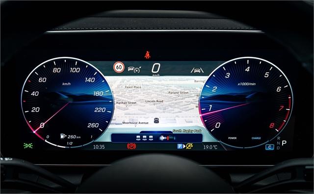 image-11, 2025 MercedesBenz GLC 300 4MATIC MILD HYBRID SUV at Christchurch