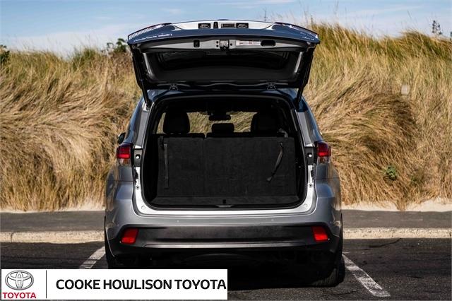 image-5, 2018 Toyota Highlander GXL 7 Seater, Leather, 1 Ye at Dunedin
