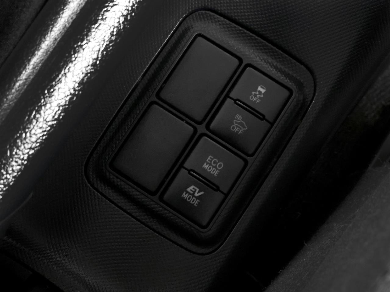 image-14, 2015 Toyota Aqua 1.5lt Hybrid S 'Facelift' at Christchurch