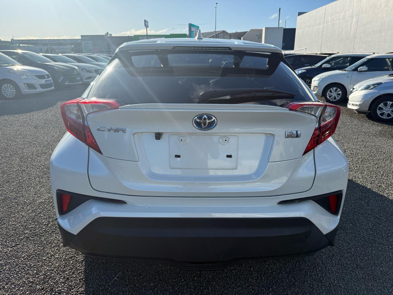 image-6, 2017 Toyota C-HR HYBRID S at Christchurch