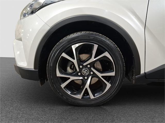 image-8, 2017 Toyota C-HR AWD at Dunedin