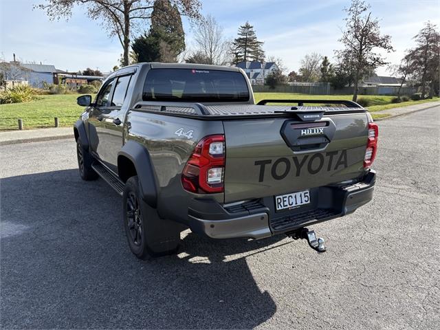 image-2, 2025 Toyota Hilux SR5 Cruiser 2.8DT Hybrid 6AT 4WD at Waimakariri