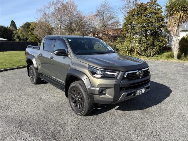 image-0, 2025 Toyota Hilux SR5 Cruiser 2.8DT Hybrid 6AT 4WD at Waimakariri
