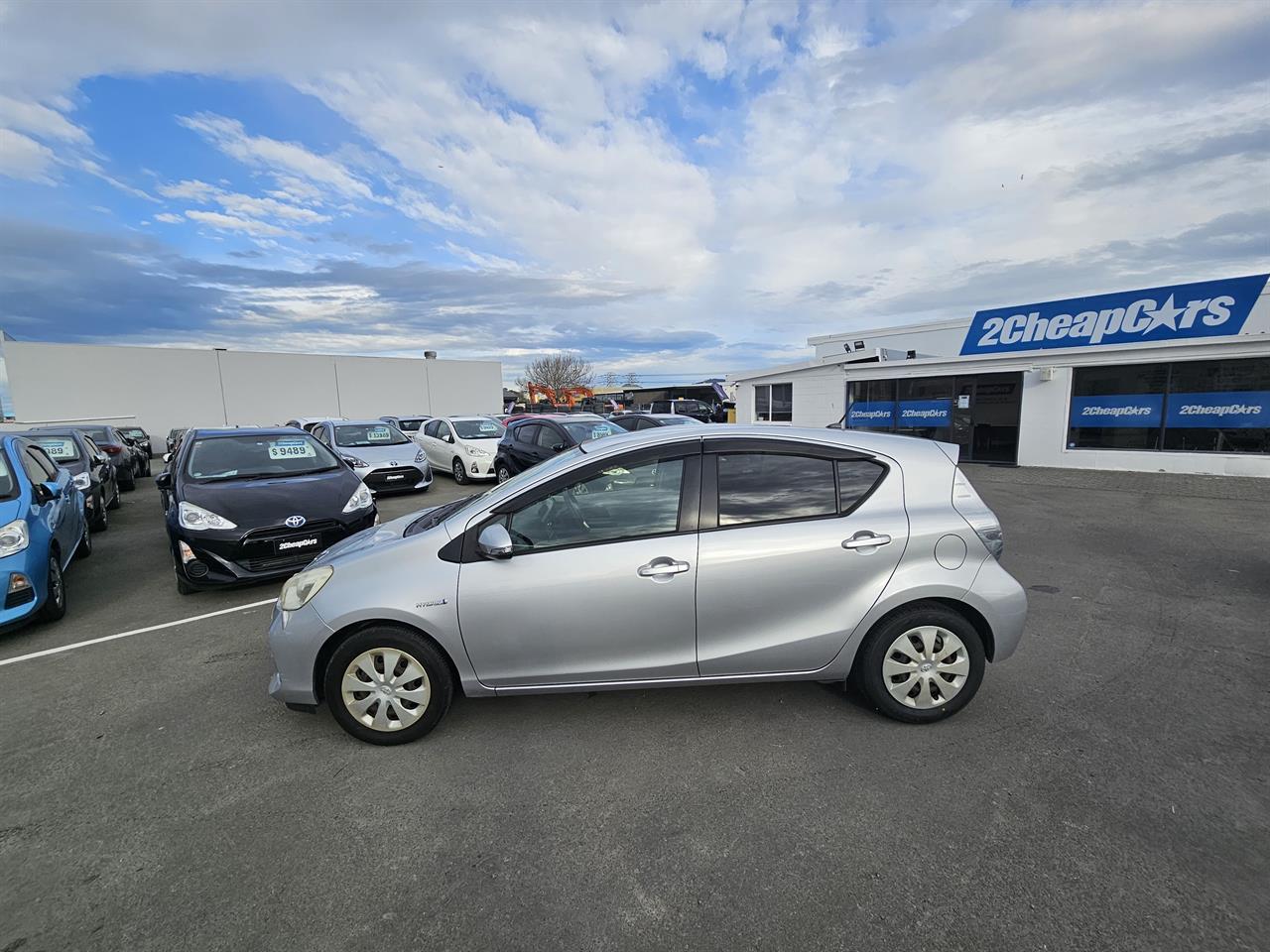 image-17, 2013 Toyota Aqua Hybrid at Christchurch