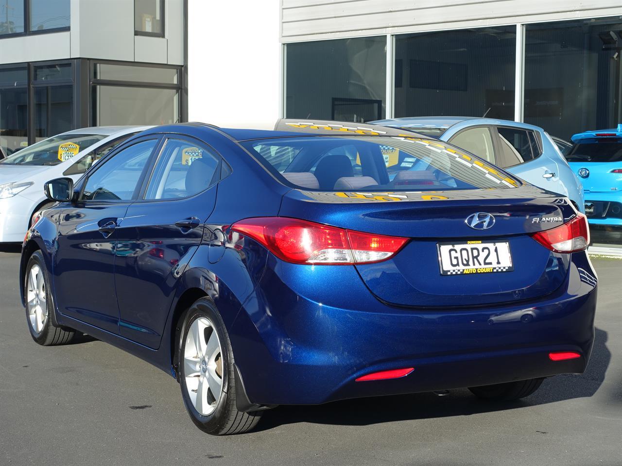 image-16, 2012 Hyundai Elantra 1.8 at Dunedin