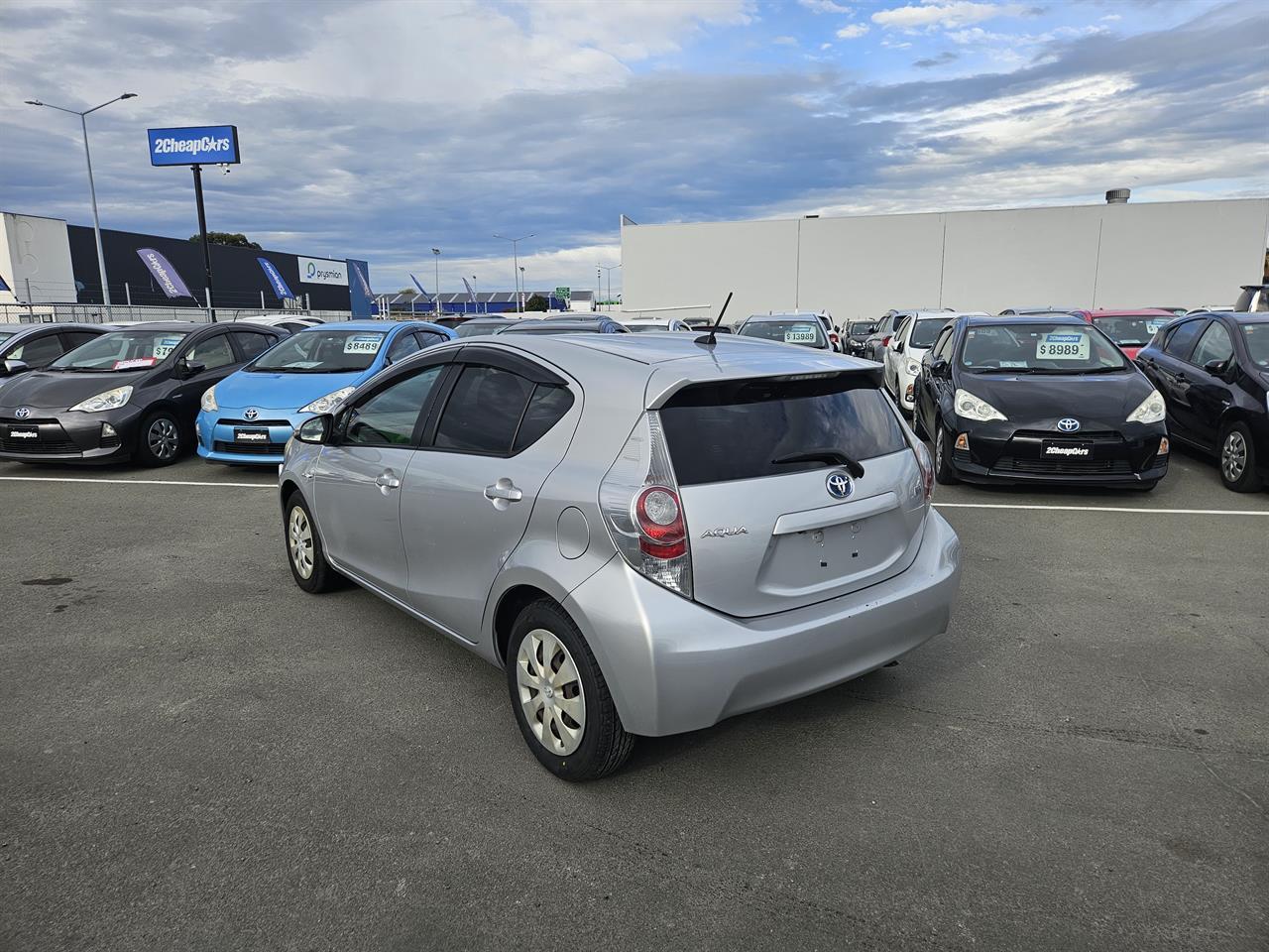 image-16, 2013 Toyota Aqua Hybrid at Christchurch