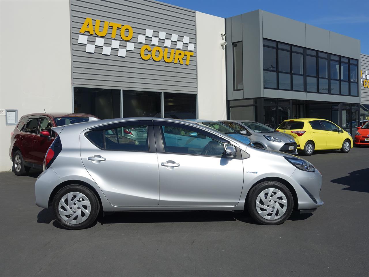 image-10, 2017 Toyota Aqua L Hybrid at Dunedin