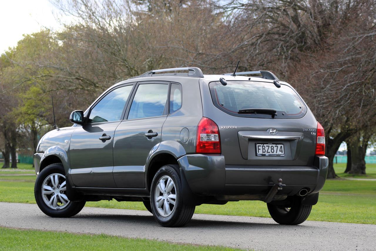 image-3, 2009 Hyundai Tucson at Christchurch