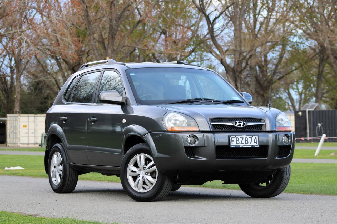 image-0, 2009 Hyundai Tucson at Christchurch