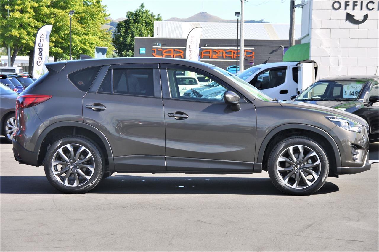 2015 Mazda CX-5 XD Luxury Package Facelift Model on handshake