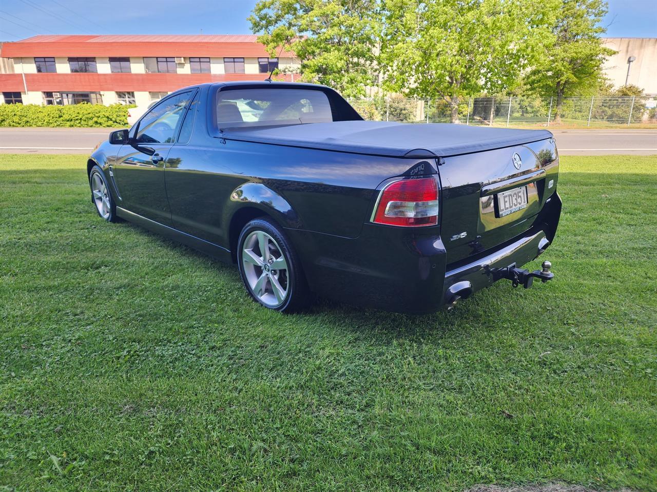 2016 Holden COMMODORE SV6 UTE for sale in Christchurch