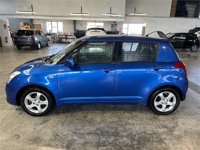 image-3, 2005 Suzuki Swift GLX 1.5P MANUAL at Invercargill