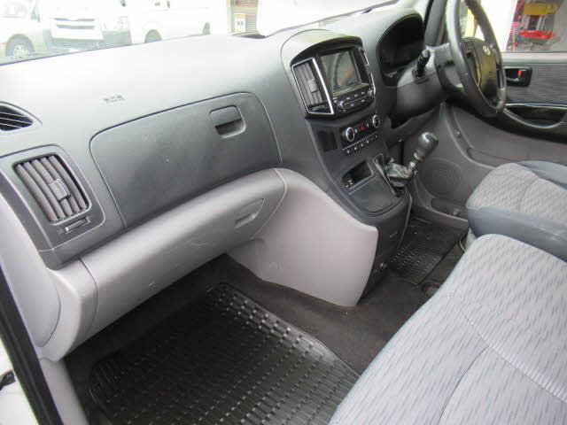 image-10, 2016 Hyundai I-Load VAN at Dunedin