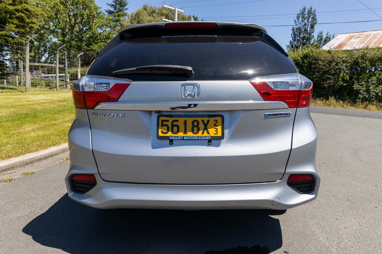 image-5, 2017 Honda Fit Hybrid at Dunedin