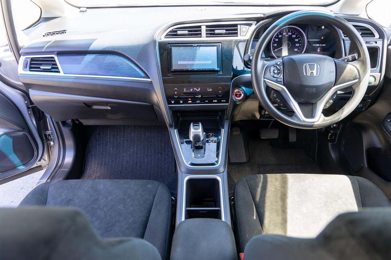 image-9, 2017 Honda Fit Hybrid at Dunedin