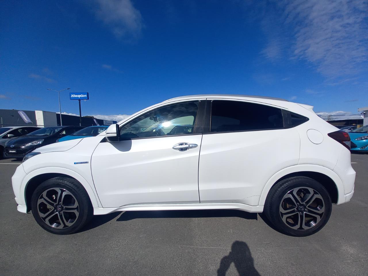 image-12, 2014 Honda Vezel Hybrid Z at Christchurch