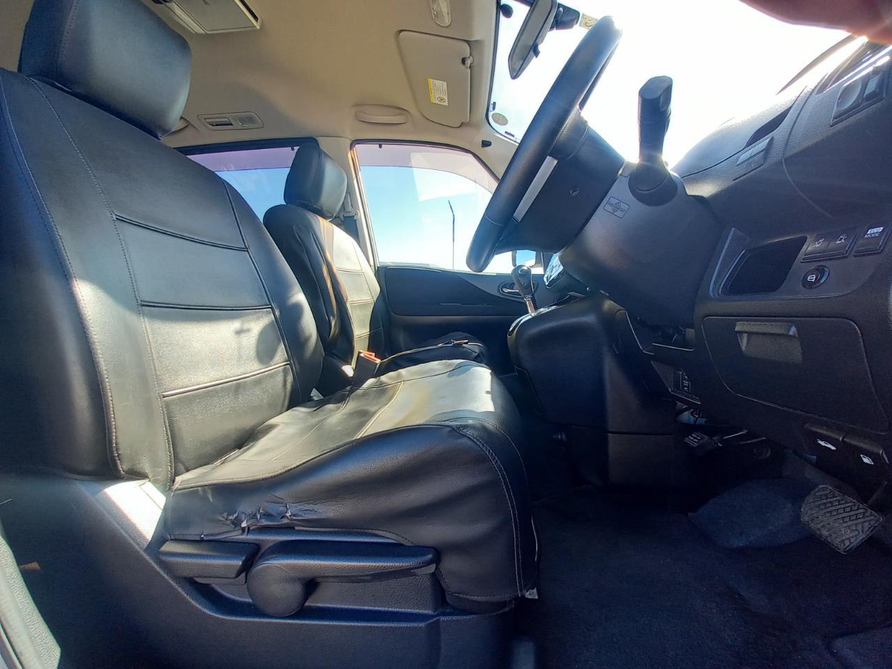 image-10, 2012 Nissan Serena at Christchurch