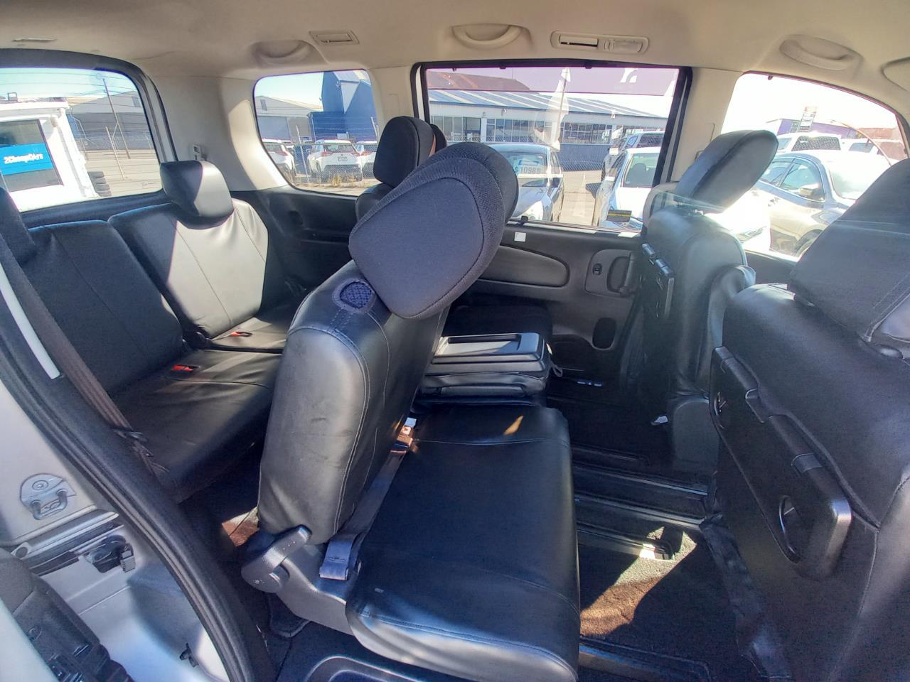 image-11, 2012 Nissan Serena at Christchurch