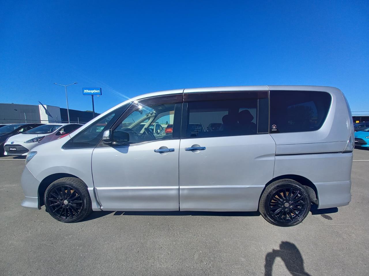 image-14, 2012 Nissan Serena at Christchurch