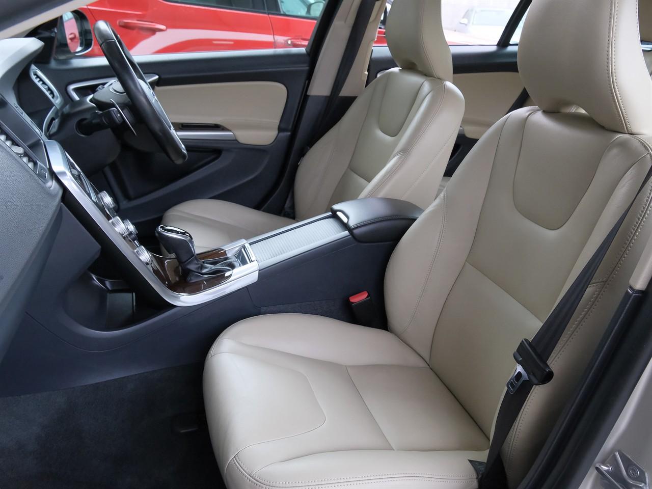 image-16, 2018 Volvo V60 T5 'Classic' at Christchurch