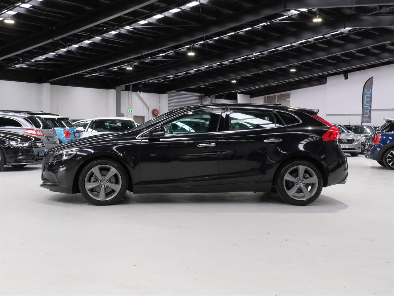 image-4, 2014 Volvo V40 T4 SE at Christchurch