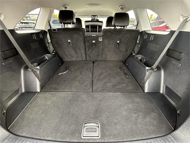image-16, 2018 Kia Sorento EX 2.2DT WHITE at Christchurch