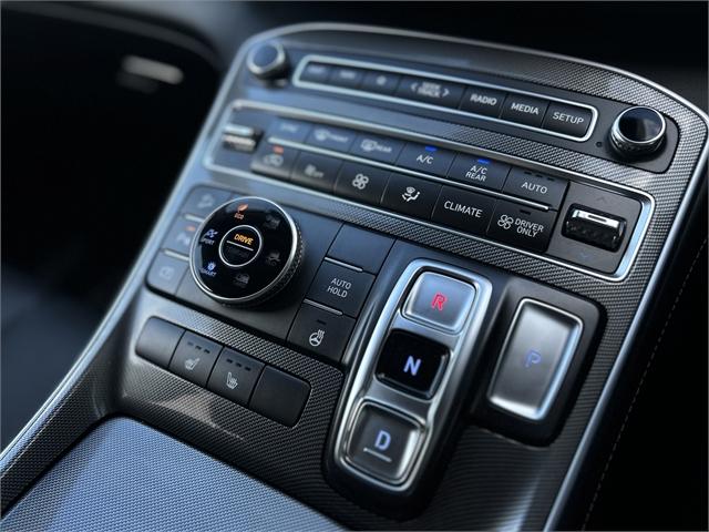 image-14, 2023 Hyundai Santa Fe Hybrid Elite AWD at Christchurch