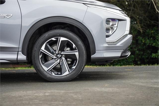 image-4, 2022 Mitsubishi Eclipse Cross PHEV VRX 4x4 auto at Dunedin