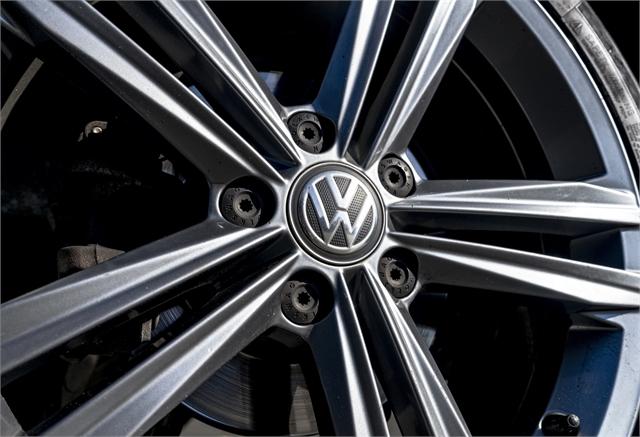 image-4, 2018 Volkswagen Golf TSI Petrol 110KW R-Line at Christchurch