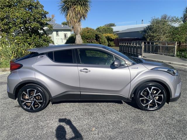 image-5, 2017 Toyota C-HR G Spec at Waimakariri